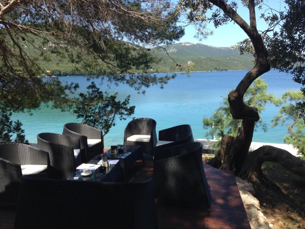 Hotel Luka Luka  ภายนอก รูปภาพ